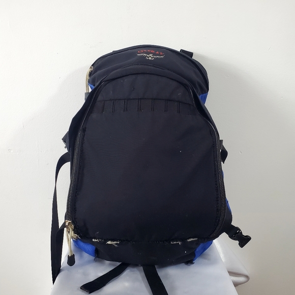 OSPREY Handbags - OSPREY Helios 20L Hiking Backpack Size S/M